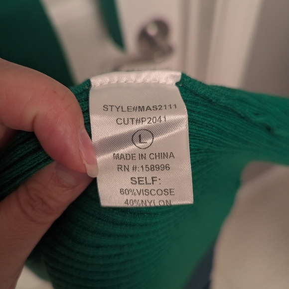 Pinkblush Colorblock Ribbed Button Down Dress - Picture 6 of 8